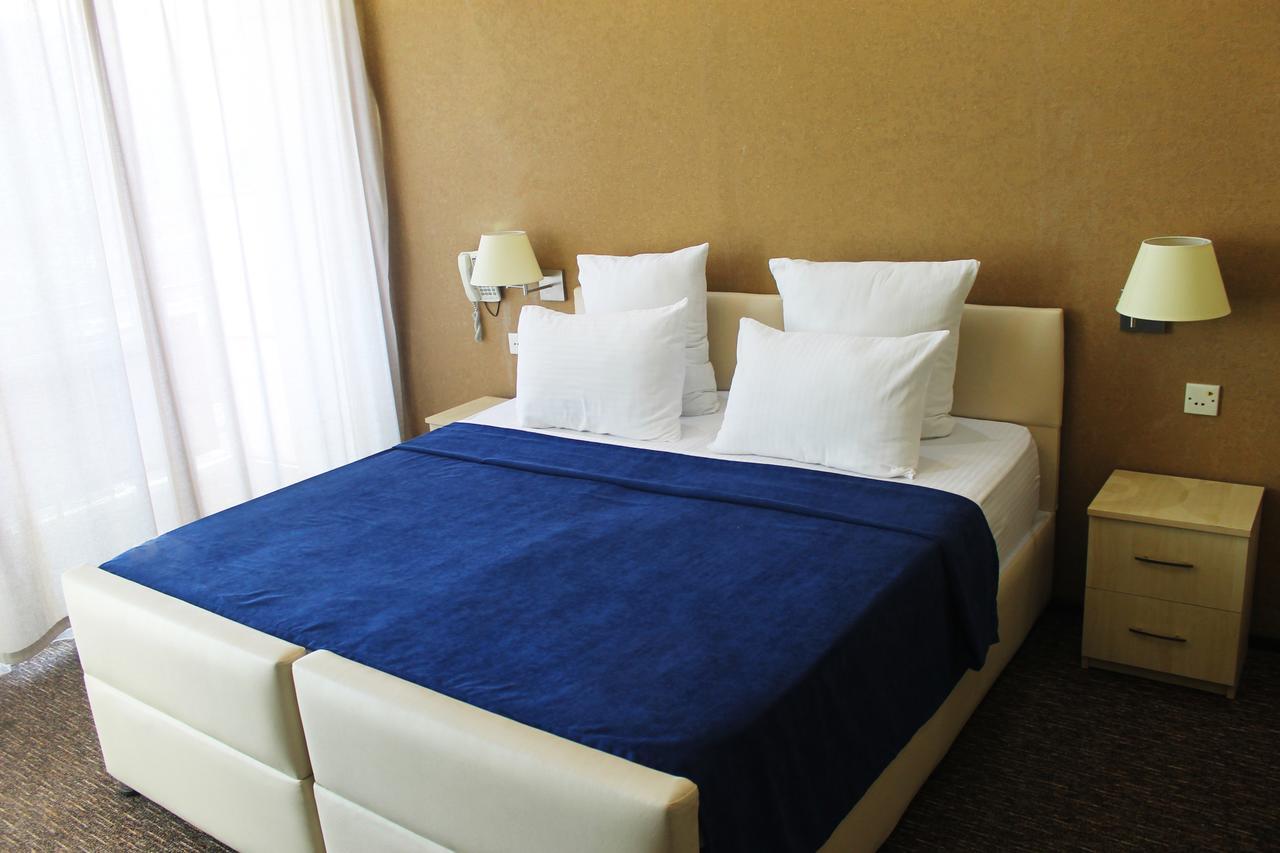 Panorama Eco-Hotel Тбилиси Екстериор снимка