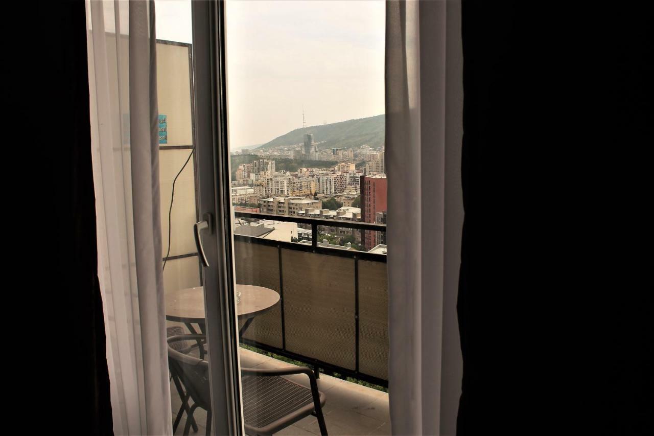 Panorama Eco-Hotel Тбилиси Екстериор снимка