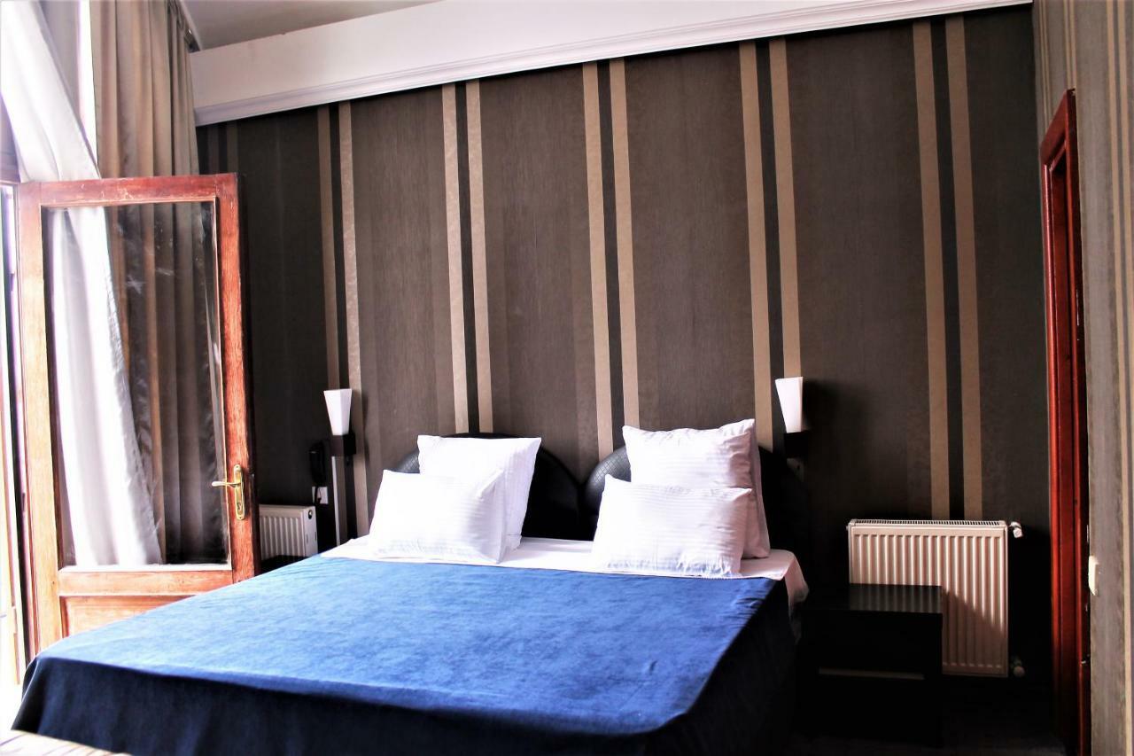 Panorama Eco-Hotel Тбилиси Екстериор снимка