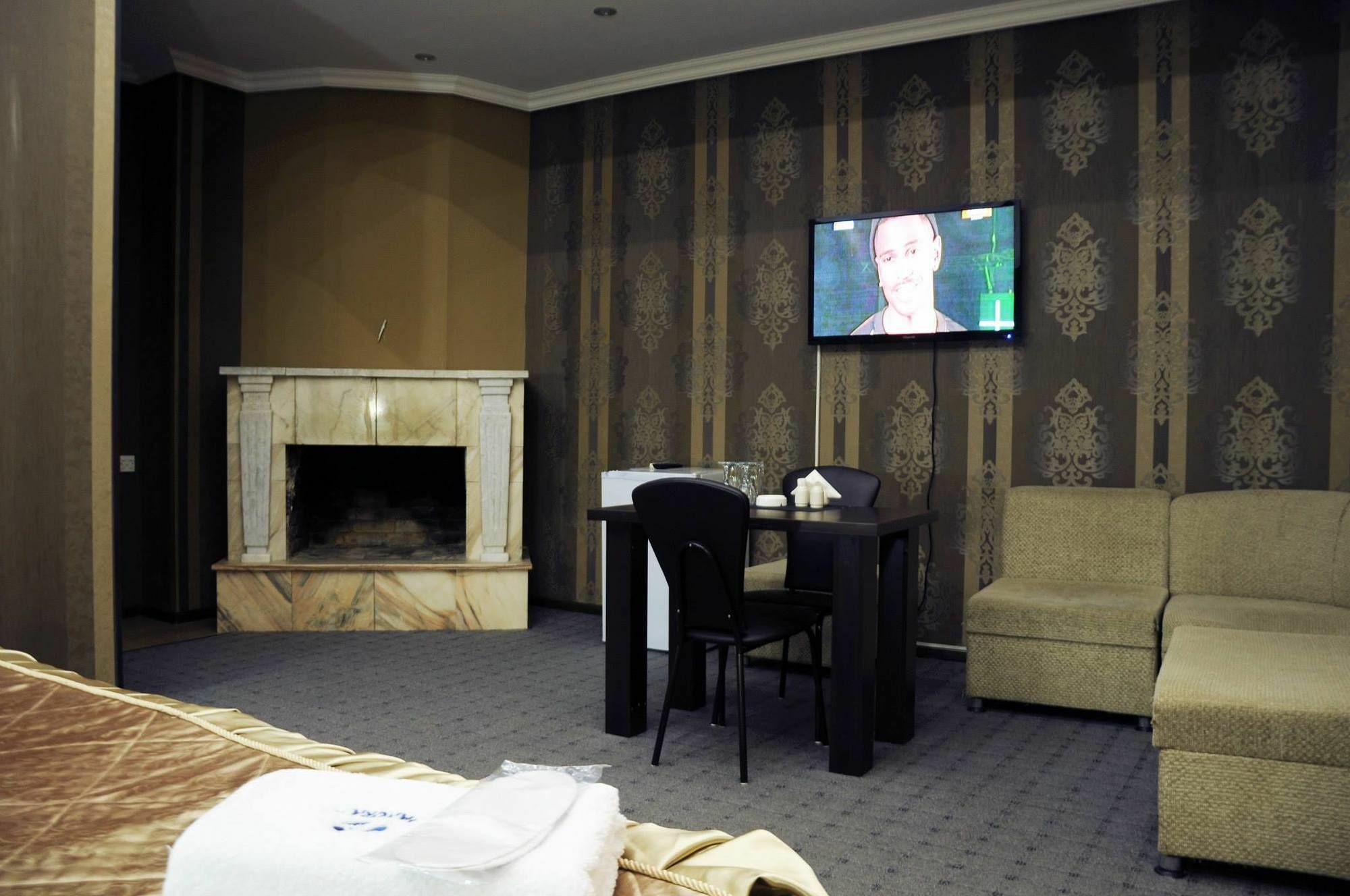 Panorama Eco-Hotel Тбилиси Екстериор снимка